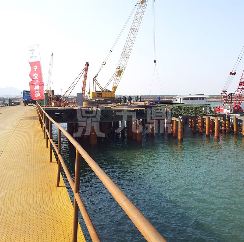 中交三航威海青荣城际公路双岛港特大桥黄色91短视频